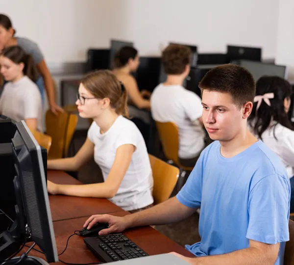 Bachillerato Tecnológico en computación